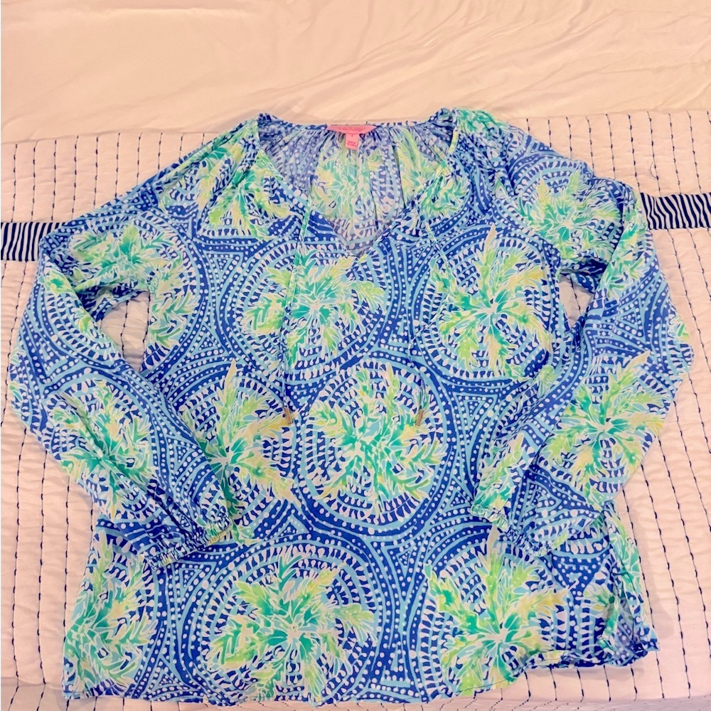 Lilly Pulitzer Blue and Green Graphic Long Sleeve Blouse